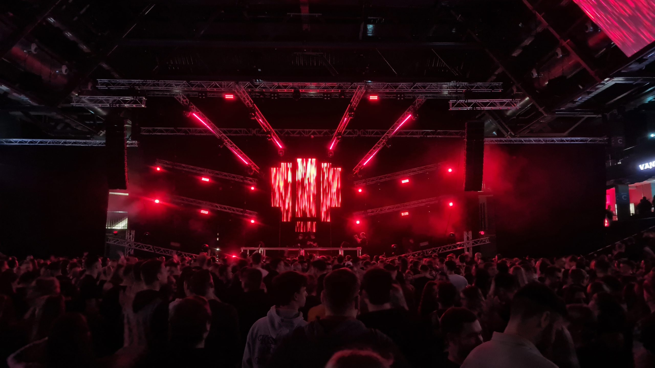 Harder.Better.Faster - The Awakenig - Unsere Review - RAVEPEDIA